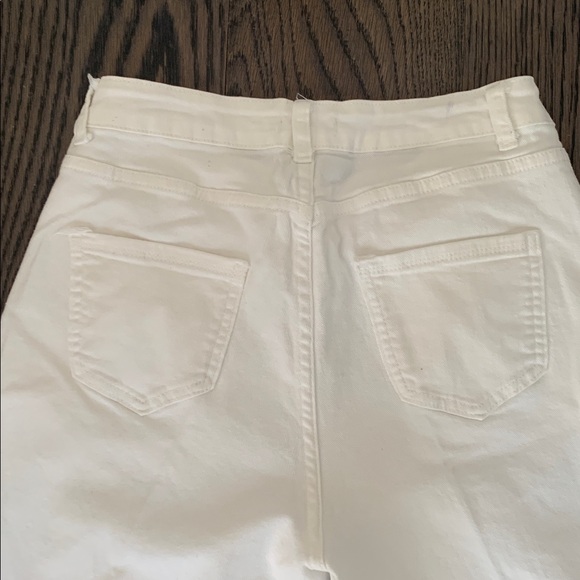 Cherry Betty white stretch jeans - Picture 4 of 4